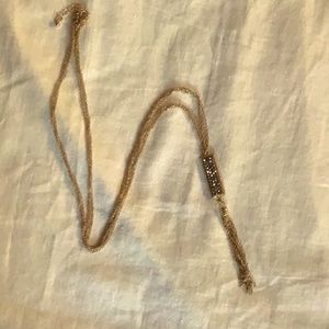 Long, pendant necklace